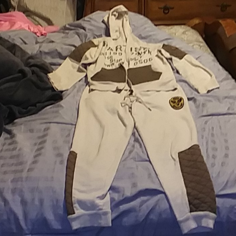 Kid sweat suit